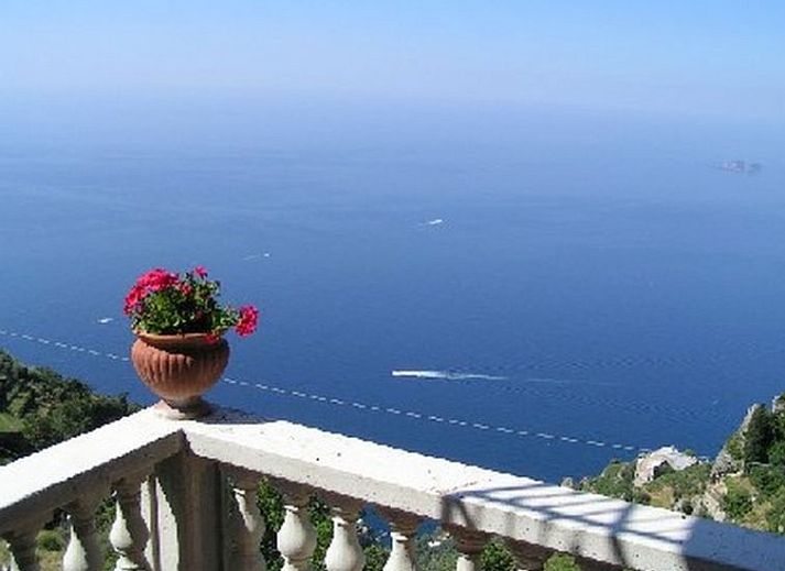 Guest house 0911908 • Holiday property Campania / Naples • Vakantiehuis La dea della stella polare 