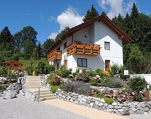 Guest house 0337604 • Holiday property Bavaria • Vakantiehuis in het Rose Garden 