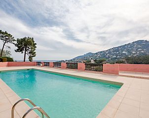 Verblijf 048118909 • Vakantiewoning Provence / Cote d'Azur • Vakantiehuis Roche Rouge 