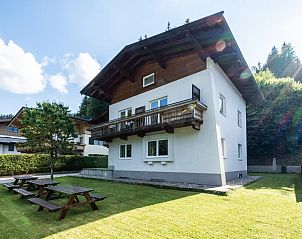 Guest house 1162937 • Chalet Tyrol • Chalet zum Hartkaiserlift 