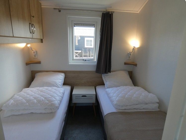 Guest house 031580 - Chalet Terschelling - 't Snitserleven Chalet