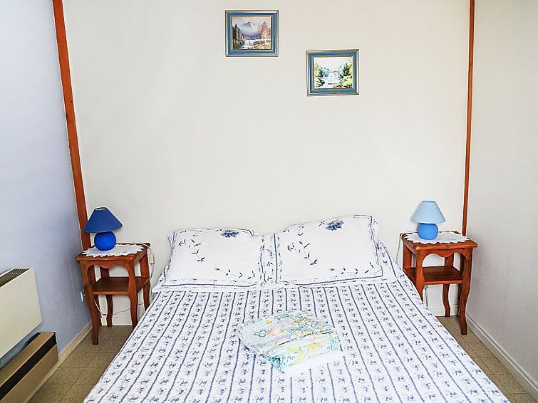 Guest house 04930003 - Apartment Midi / pyrenees - Appartement Les Marmottes