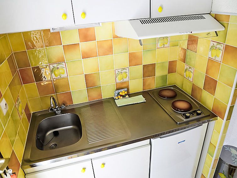 Guest house 04930003 - Apartment Midi / pyrenees - Appartement Les Marmottes