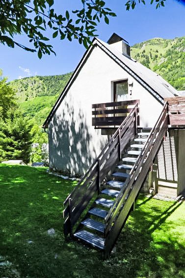 Guest house 04930003 - Apartment Midi / pyrenees - Appartement Les Marmottes