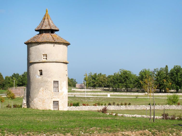 Guest house 04962301 - Holiday property Midi / pyrenees - Vakantiehuis La Bergerie