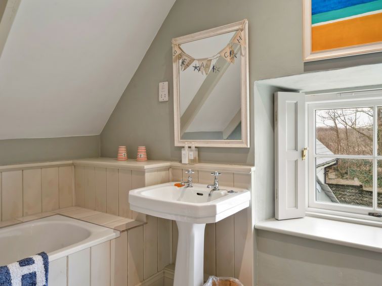 Guest house 06550201 - Holiday property England - Vakantiehuis St Eval School House