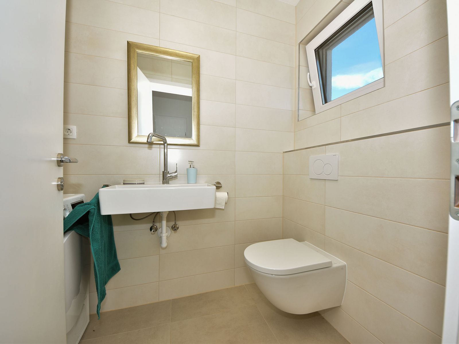 Guest house 10315203 - Holiday property Dalmatia - Vakantiehuis Sea side