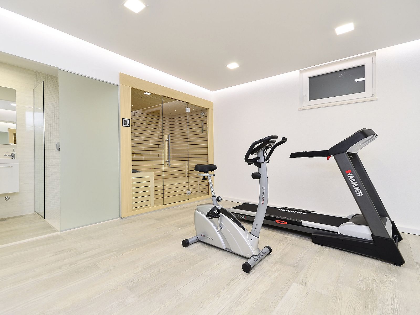 Guest house 1032904 - Holiday property Dalmatia - Vakantiehuis Prestige