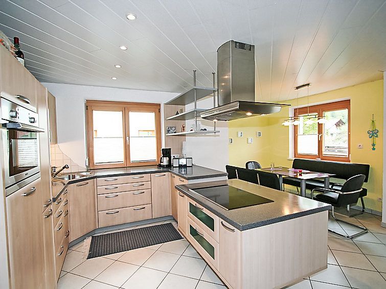 Guest house 11624701 - Holiday property Tyrol - Vakantiehuis Heidi