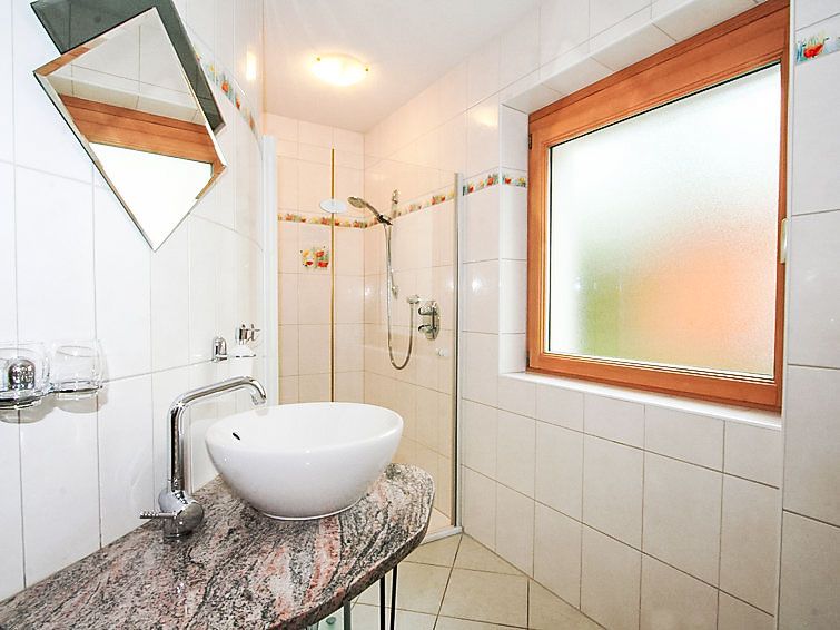 Guest house 11624701 - Holiday property Tyrol - Vakantiehuis Heidi