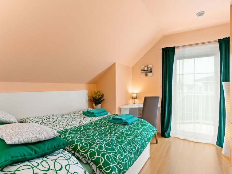 Verblijf 1649802 - Vakantiewoning Praag - Vakantiehuis Garden & Terrace Villa