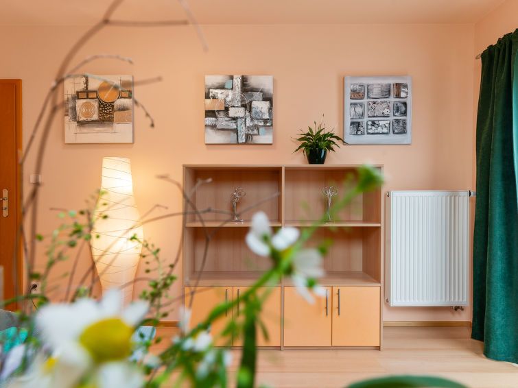 Verblijf 1649802 - Vakantiewoning Praag - Vakantiehuis Garden & Terrace Villa