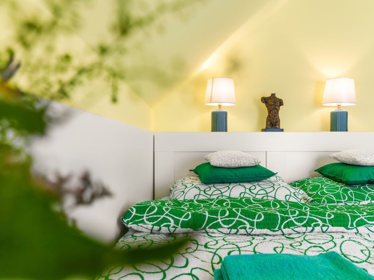 Verblijf 1649802 - Vakantiewoning Praag - Vakantiehuis Garden & Terrace Villa