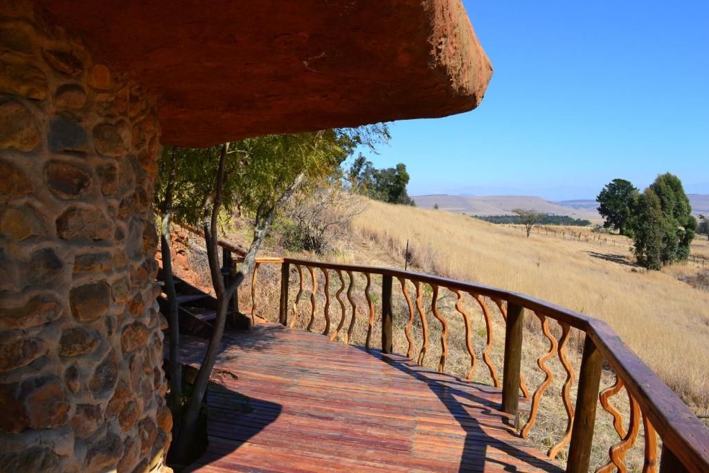 Verblijf 3526601 - Vakantiewoning Kwazoeloe-Natal - Antbear Eco Lodge Drakensberg