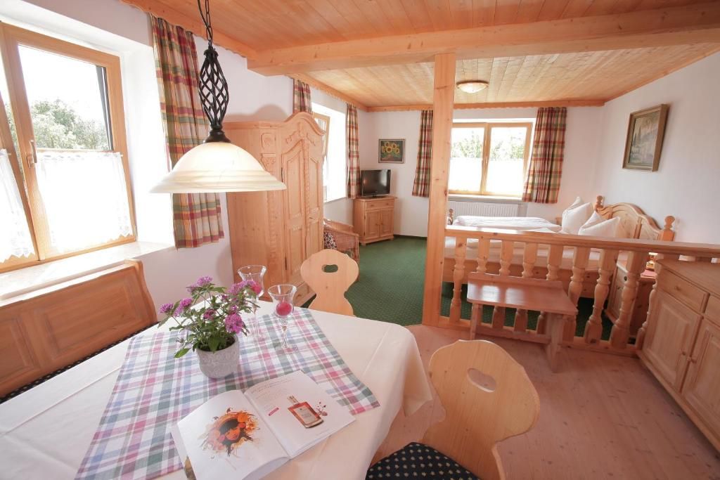 Unterkunft 38203302 - Ferienhaus Bayern - Pension Schweizerhaus Garni