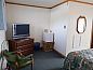 Guest house 13925502 • Apartment Midwesten • Algoma Beach Motel  • 14 of 26