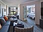 Guest house 15525518 • Apartment Midwesten • Chicago Marriott Suites O'Hare  • 5 of 15