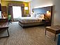 Verblijf 20025501 • Vakantie appartement Midwesten • Holiday Inn Express Hotel & Suites Elkhart-South, an IHG Hot  • 2 van 26