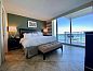 Verblijf 2225413 • Vakantie appartement Florida • Radisson Suite Hotel Oceanfront  • 11 van 26