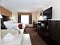 Verblijf 26625501 • Vakantie appartement Midwesten • Best Western Plus Oakbrook Inn  • 10 van 20