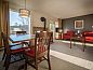 Guest house 6725110 • Apartment New England • Sun & Ski Inn and Suites  • 5 of 26