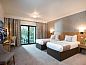 Verblijf 6806701 • Vakantie appartement Wales • Vale Resort  • 2 van 26