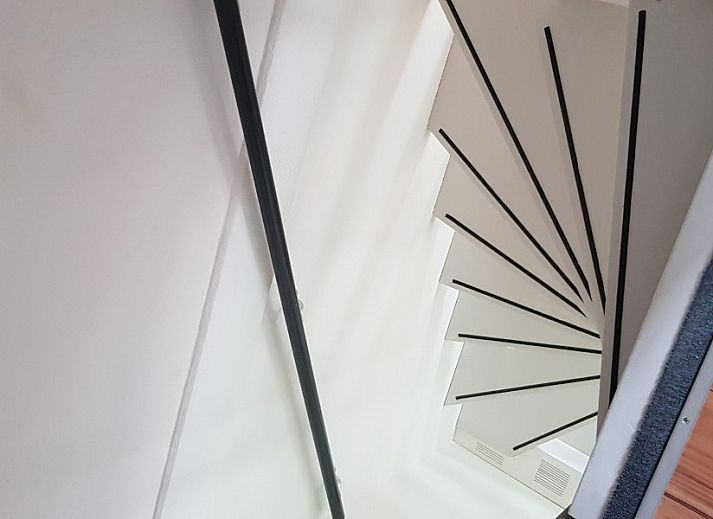 Houten tuinhuis bij Ferienperle vakantiehuis in De Cocksdorp, Texel, Waddeneilanden.