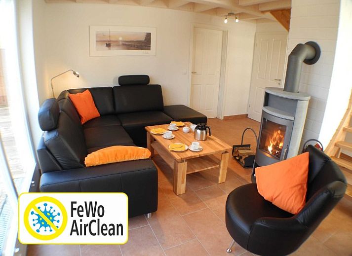 Villa Seeblick in Nordhorn, een charmant vakantiehuis in Nedersaksen omgeven door groene natuur en rustgevende omgeving.