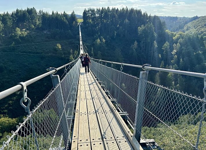 Vakantiehuis Kaiser in Forst, Hunsruck, met traditionele vakwerkgevel omringd door natuur in de Eifel/Moezel-regio van Duitsland.