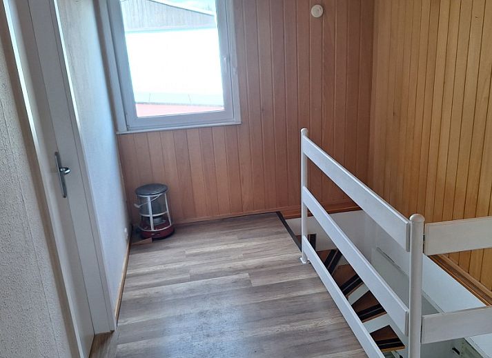 Geniet van het weidse uitzicht op de groene heuvels rond vakantiehuis Seega in Kyffhauserland, Thringen.