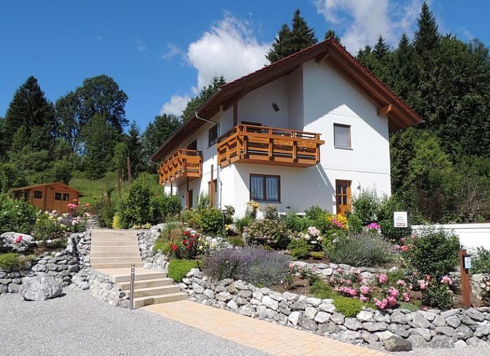 Guest house 0337604 • Holiday property Bavaria • Vakantiehuis in het Rose Garden 