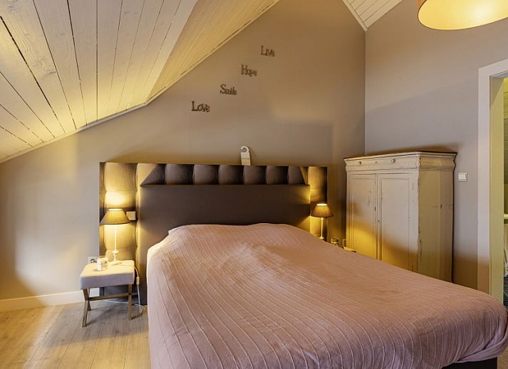 Willkommen bei Bibi Tongeren, einem attraktiven Ferienhaus in Limburg, Belgien, mit einer charmanten Empfangsecke.