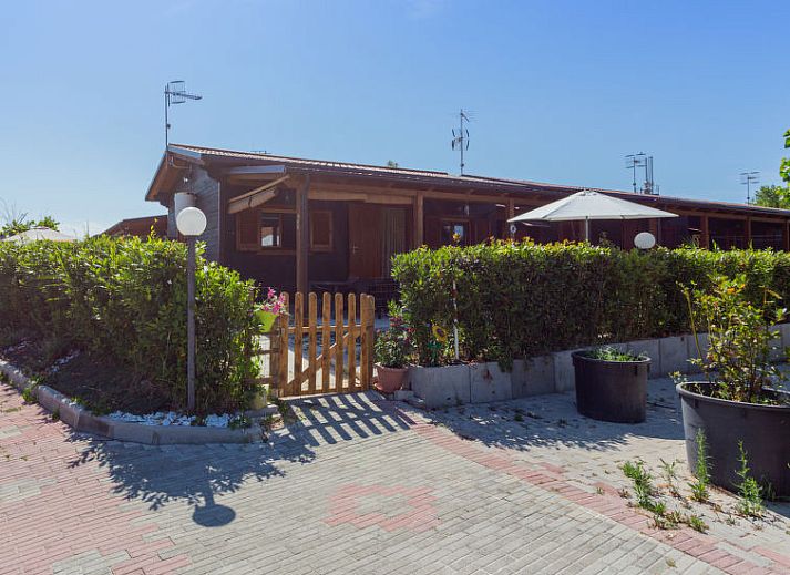 Guest house 08349301 • Holiday property Abruzzo / Molise • Vakantiehuis Camping Green House Village 