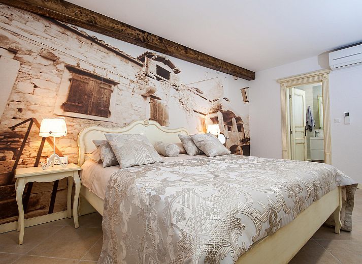 Guest house 1032904 - Holiday property Dalmatia - Vakantiehuis Prestige