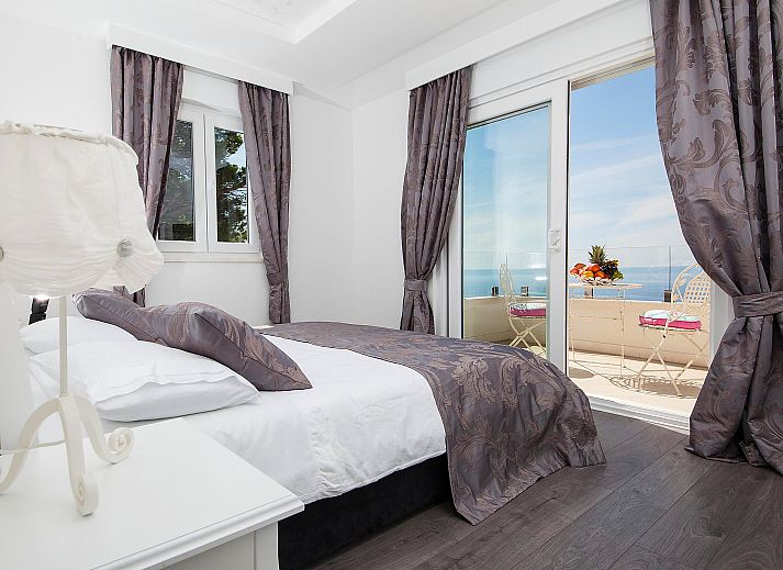 Guest house 1032904 - Holiday property Dalmatia - Vakantiehuis Prestige