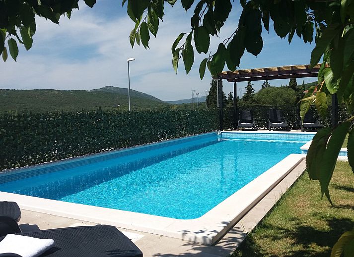 Verblijf 10337501 • Vakantiewoning Dalmatie • Countryside holiday home Koprivno 