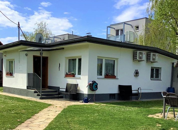 Verblijf 1104001 - Vakantiewoning Wenen - Vakantiehuis Bungalow Leopoldau