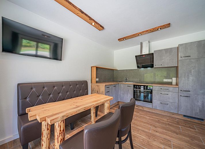 Verblijf 11330201 - Vakantiewoning Salzburg - Haus Bergstille Top 1