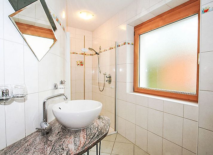 Guest house 11624701 - Holiday property Tyrol - Vakantiehuis Heidi