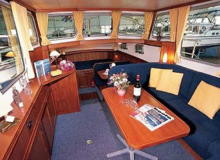 Verblijf 120703 - Boot Fluessen - Ilona Pedro Marin