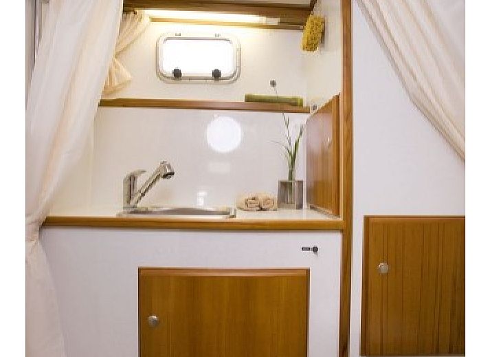 Verblijf 120703 - Boot Fluessen - Ilona Pedro Marin