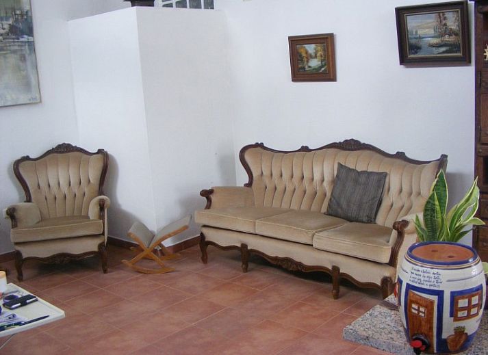 Keuken van Marco v.d.Broek appartement in Santa Margarida da Serra, Alentejo, Portugal met moderne voorzieningen.