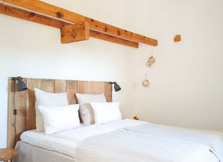 Geniet van het terras bij Finca la Vida, een vakantiehuis in Competa, Andalusie, met uitzicht op de natuur en bergen.
