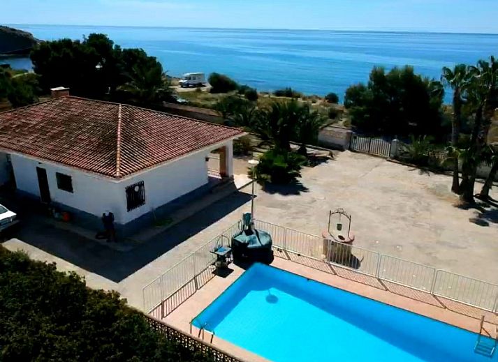 Verblijf 14919802 • Vakantiewoning Costa Blanca • Woningen Villa-joyosa 