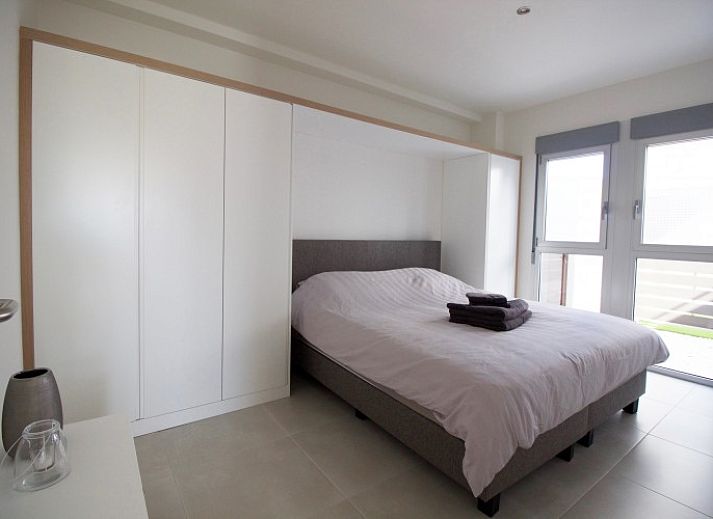 Geniet van het zwembad bij Villamartin Appartement in Orihuela Costa, een prachtig vakantieverblijf aan de Costa Blanca, Spanje.