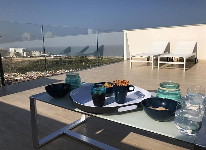 Geniet van het panoramische uitzicht vanaf het terras van Aguamarina appartement in Gran Alacant, Costa Blanca.