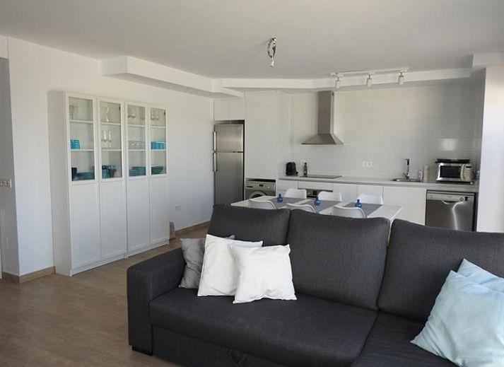 Geniet van het panoramische uitzicht vanaf het terras van Aguamarina appartement in Gran Alacant, Costa Blanca.