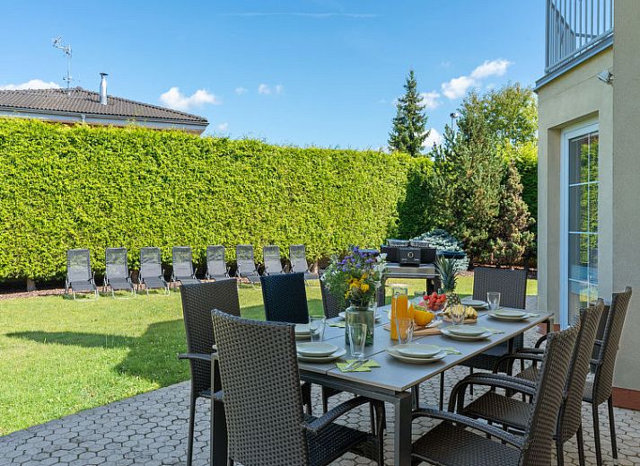 Verblijf 1649802 - Vakantiewoning Praag - Vakantiehuis Garden & Terrace Villa