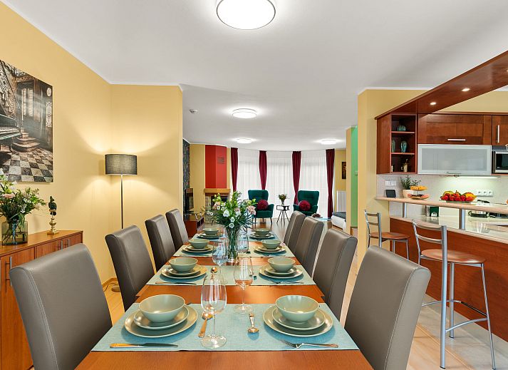 Verblijf 1649802 - Vakantiewoning Praag - Vakantiehuis Garden & Terrace Villa