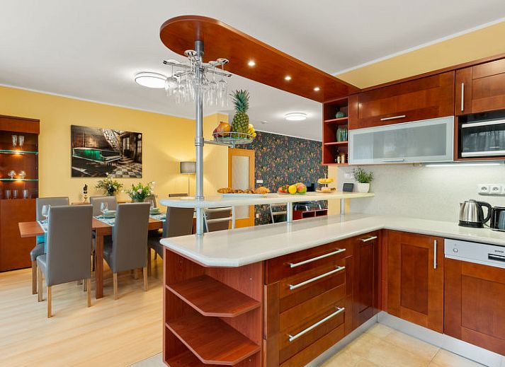 Verblijf 1649802 - Vakantiewoning Praag - Vakantiehuis Garden & Terrace Villa